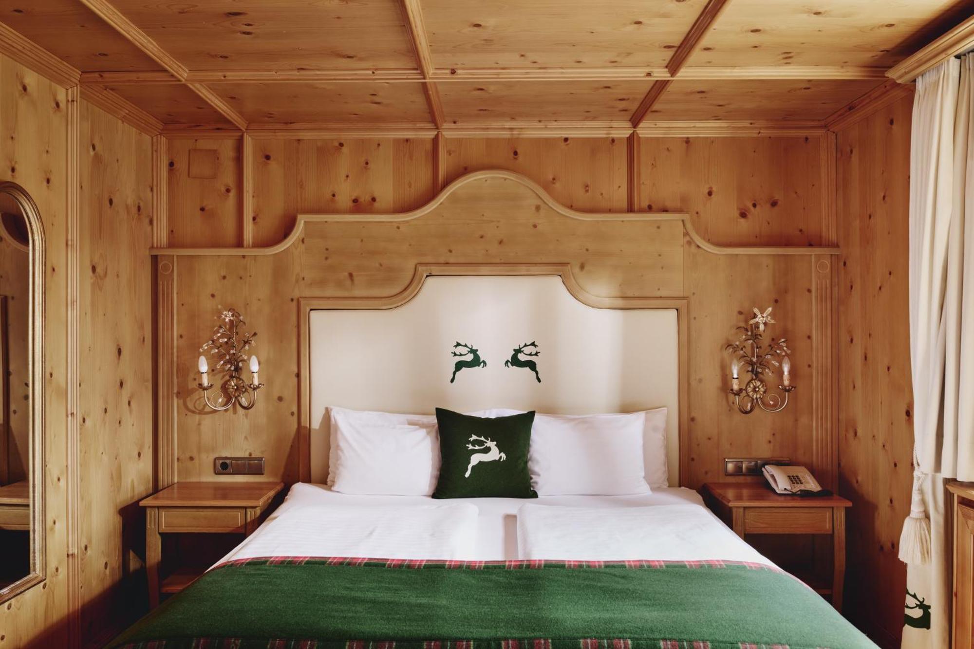 Burg Hotel Oberlech Экстерьер фото