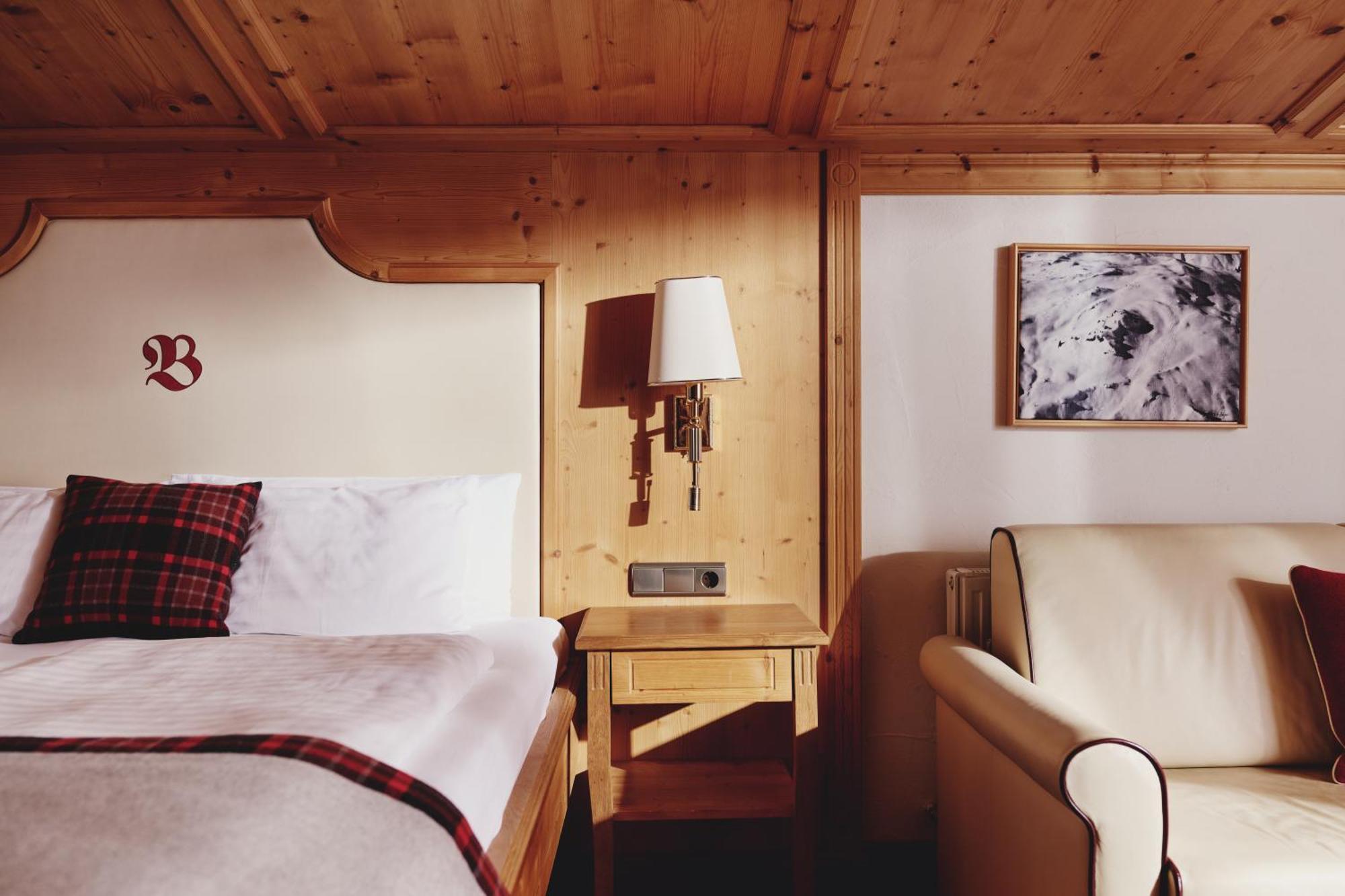 Burg Hotel Oberlech Экстерьер фото
