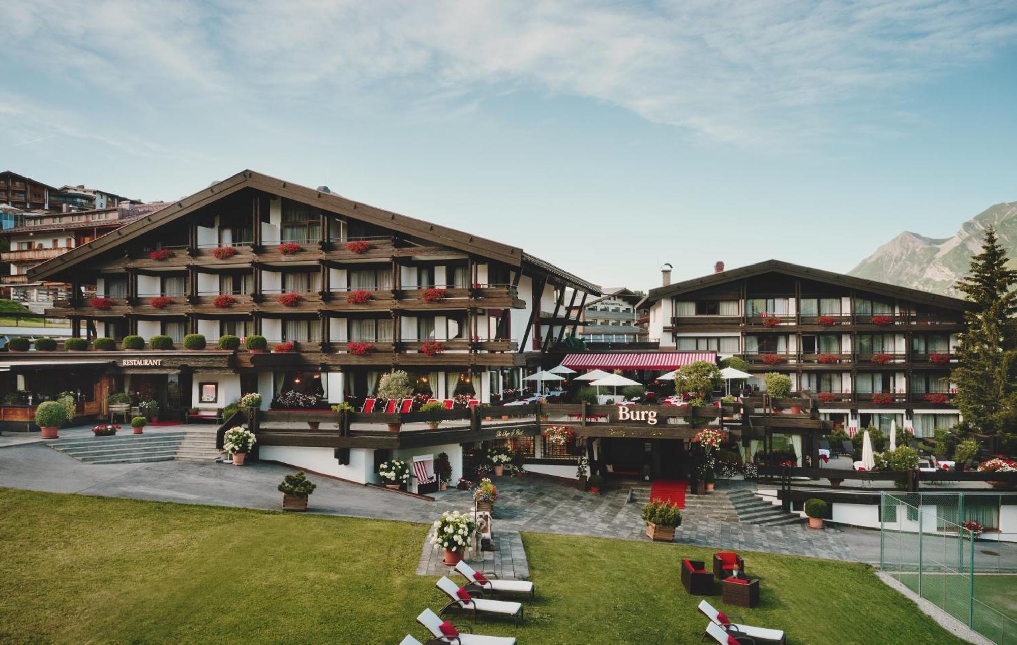 Burg Hotel Oberlech Экстерьер фото