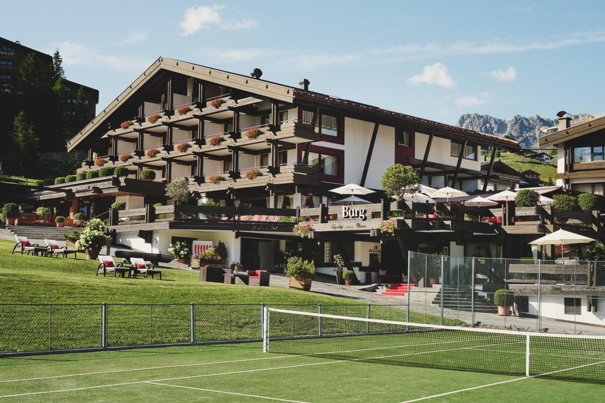 Burg Hotel Oberlech Экстерьер фото